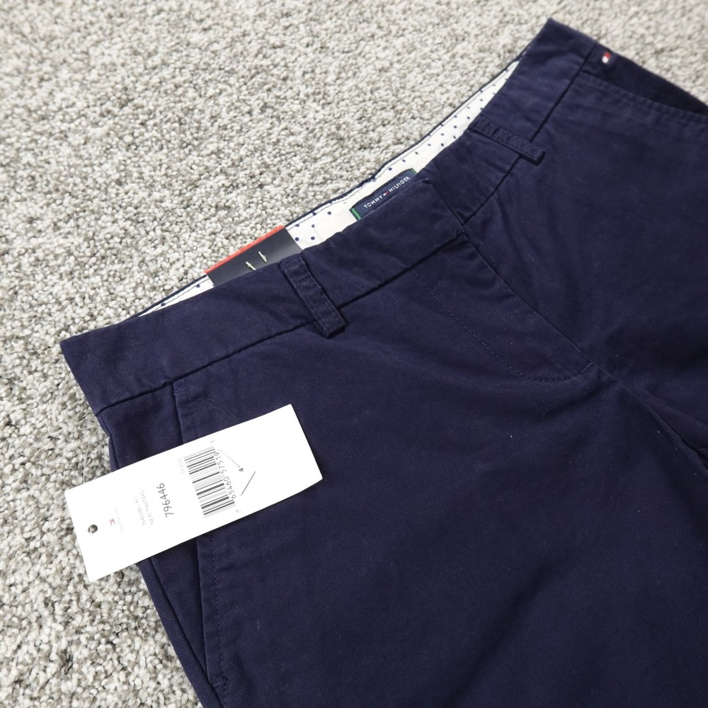 NEW Tommy Hilfiger Shorts Womens 4 Blue Chino Low Rise Flat Front Casual Preppy